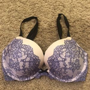 32 DD Victoria’s Secret dream angels push up bra